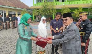 Wali Kota Palopo Drs HM Judas Amir saat menghadiri Hari Amal Bakti Kementerian Agama RI ke-77 Tahun 2023 yang dilaksanakan di Halaman Madrasah Tsanawiyah Negeri (MTsN) Palopo. (ist)