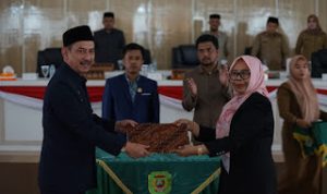 DPRD Palopo Tetapkan Nota Kesepakatan KUPA-PPAS APBD-P 2023 - foto