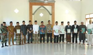 Pj Wali Kota Sertifikat Wakaf (1)