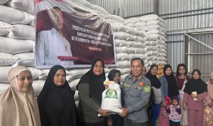 Pemkot Palopo Bersama Bulog Salurkan Bantuan Pangan ft