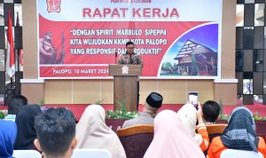 Pj Wali Kota Palopo Buka Raker KKMBone ft