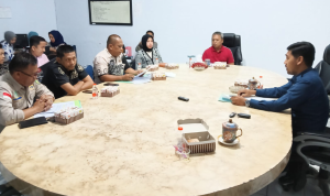 Komisi II DPRD Rakor Kadis PUPR Palopo ft