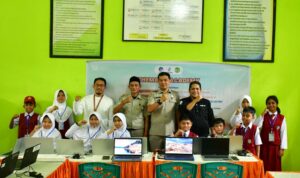 Kominfo Palopo Dampingi BBPSDM Makassar Pengenalan Coding di Sekolah ft