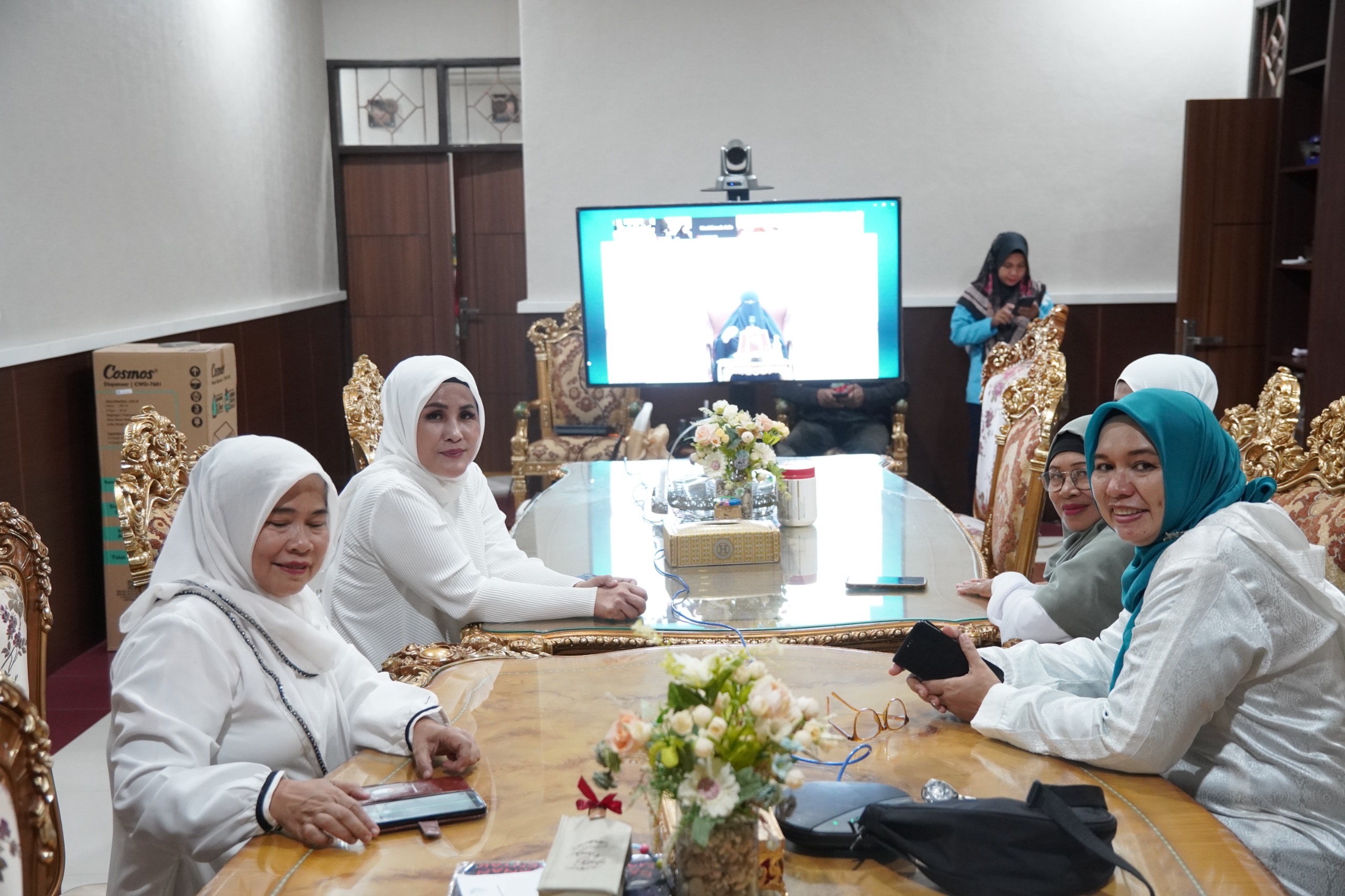 Zoom Meeting Kajian islami oleh Tim Penggerak PKK Provinsi Sulawesi Selatan