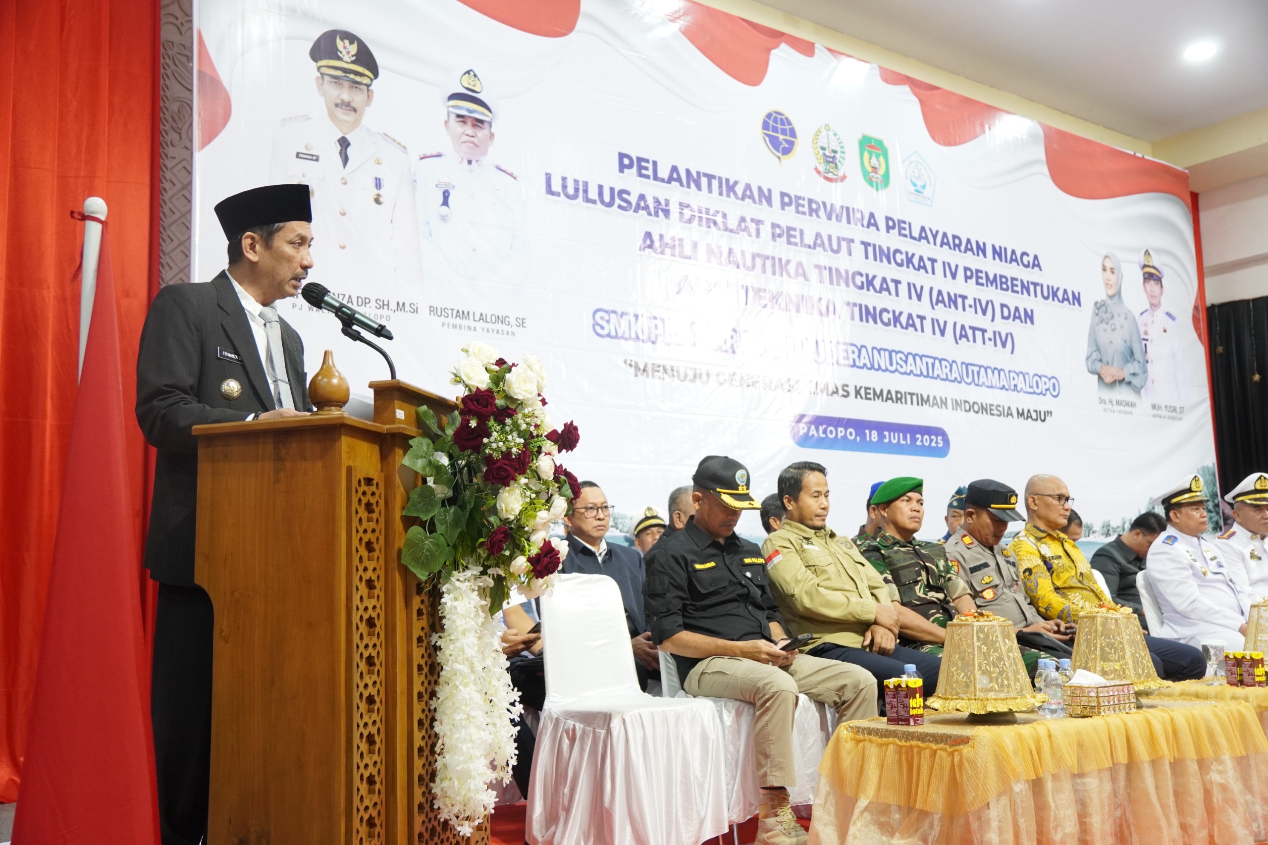 Unsur Forkopimda Hadiri Penammatan SMK Pelayaran Samudera Nusantara Utama Palopo Gelar Wisuda